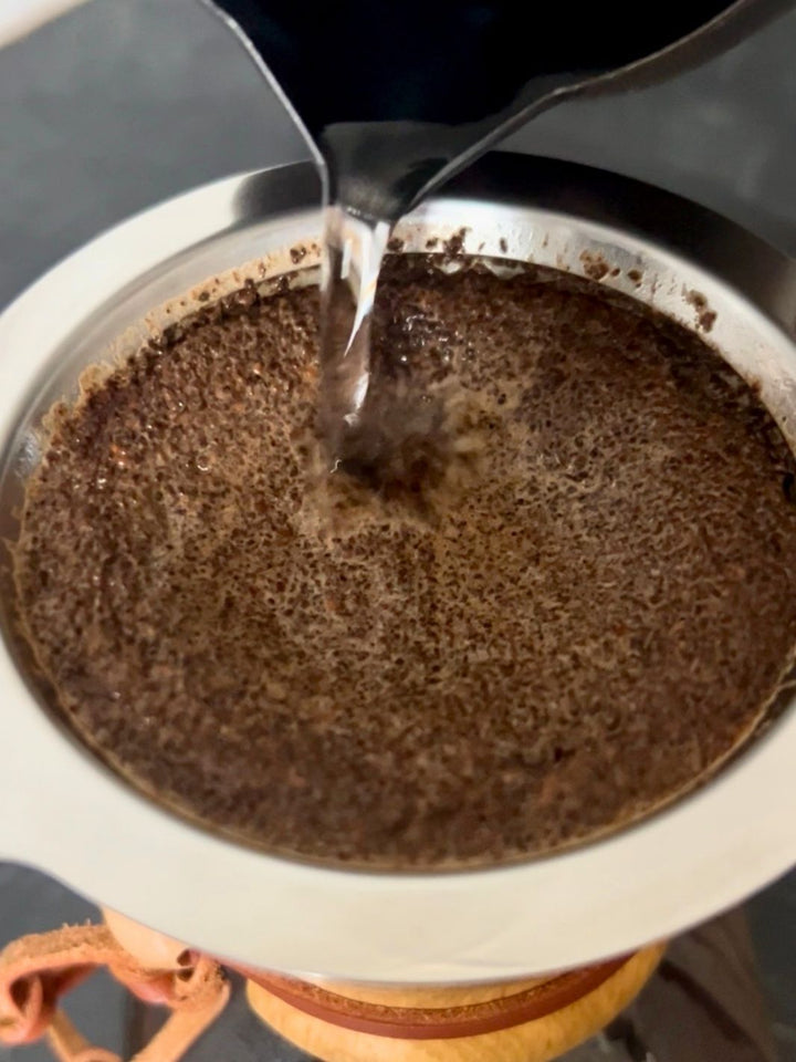 pour over healthy coffee by Mumma&